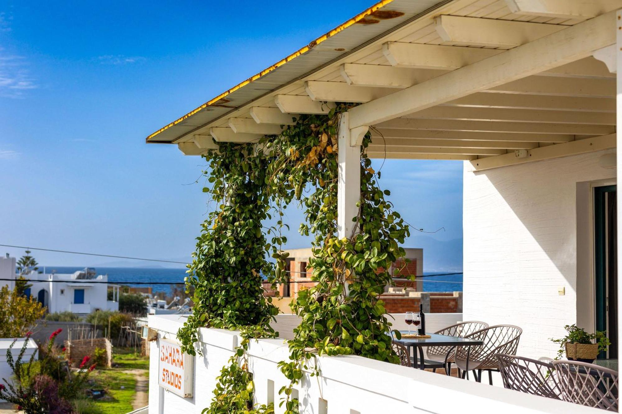 Sahara Beach Apartments - Kastraki Kastrákion Dış mekan fotoğraf