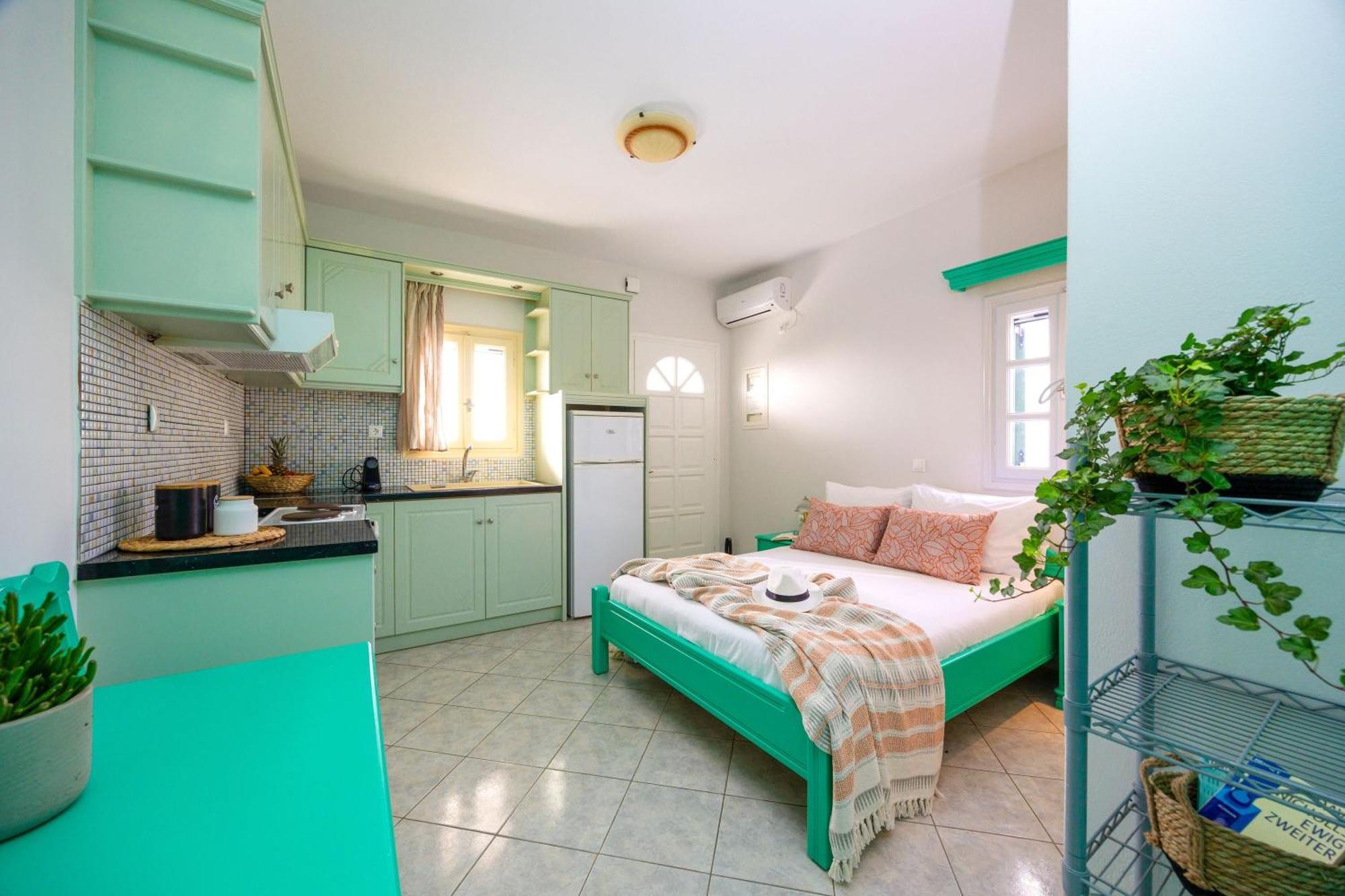 Sahara Beach Apartments - Kastraki Kastrákion Dış mekan fotoğraf